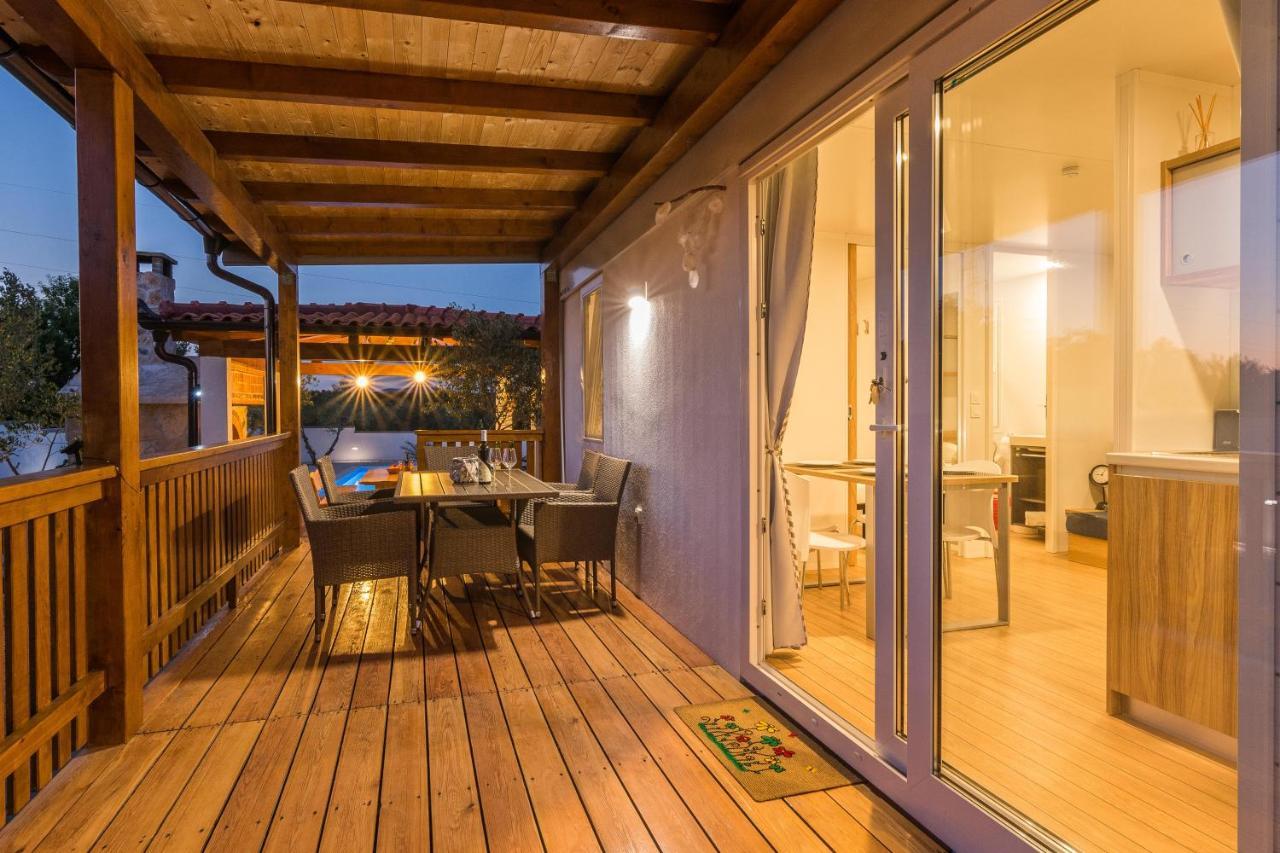 Mobile House F&L Villa บีโอกราดนาโมรู ภายนอก รูปภาพ