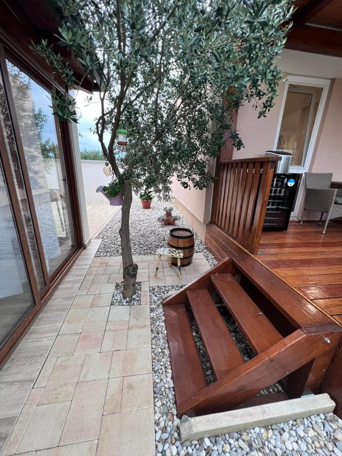 Mobile House F&L Villa บีโอกราดนาโมรู ภายนอก รูปภาพ